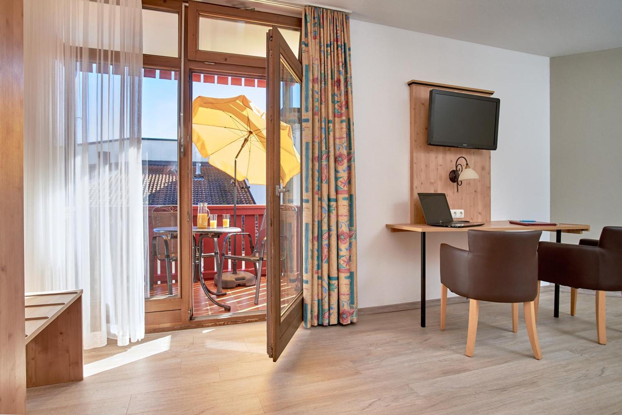 Apparthotel Minerva Diana Octavia Bad Gögging Buitenkant foto