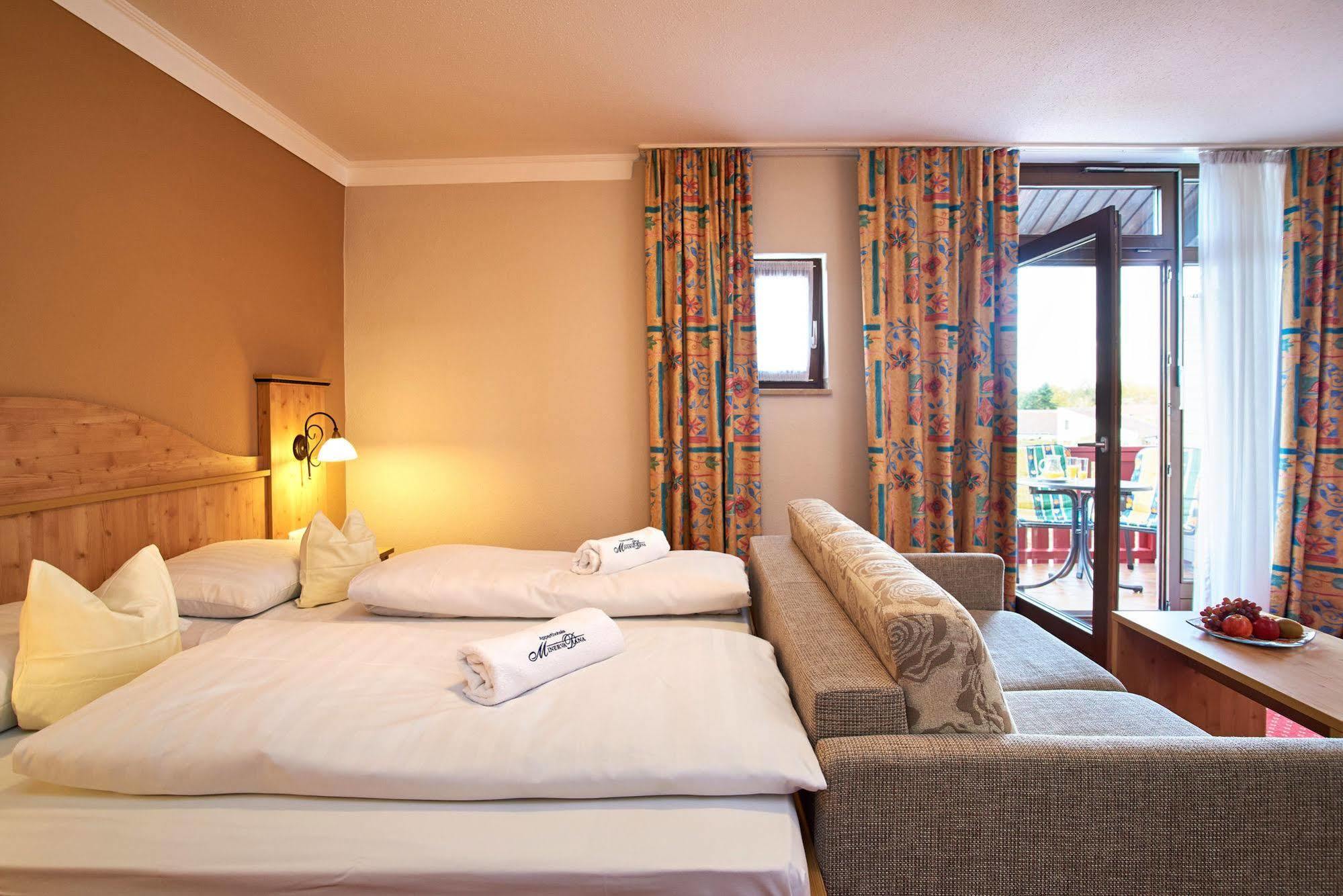 Apparthotel Minerva Diana Octavia Bad Gögging Buitenkant foto
