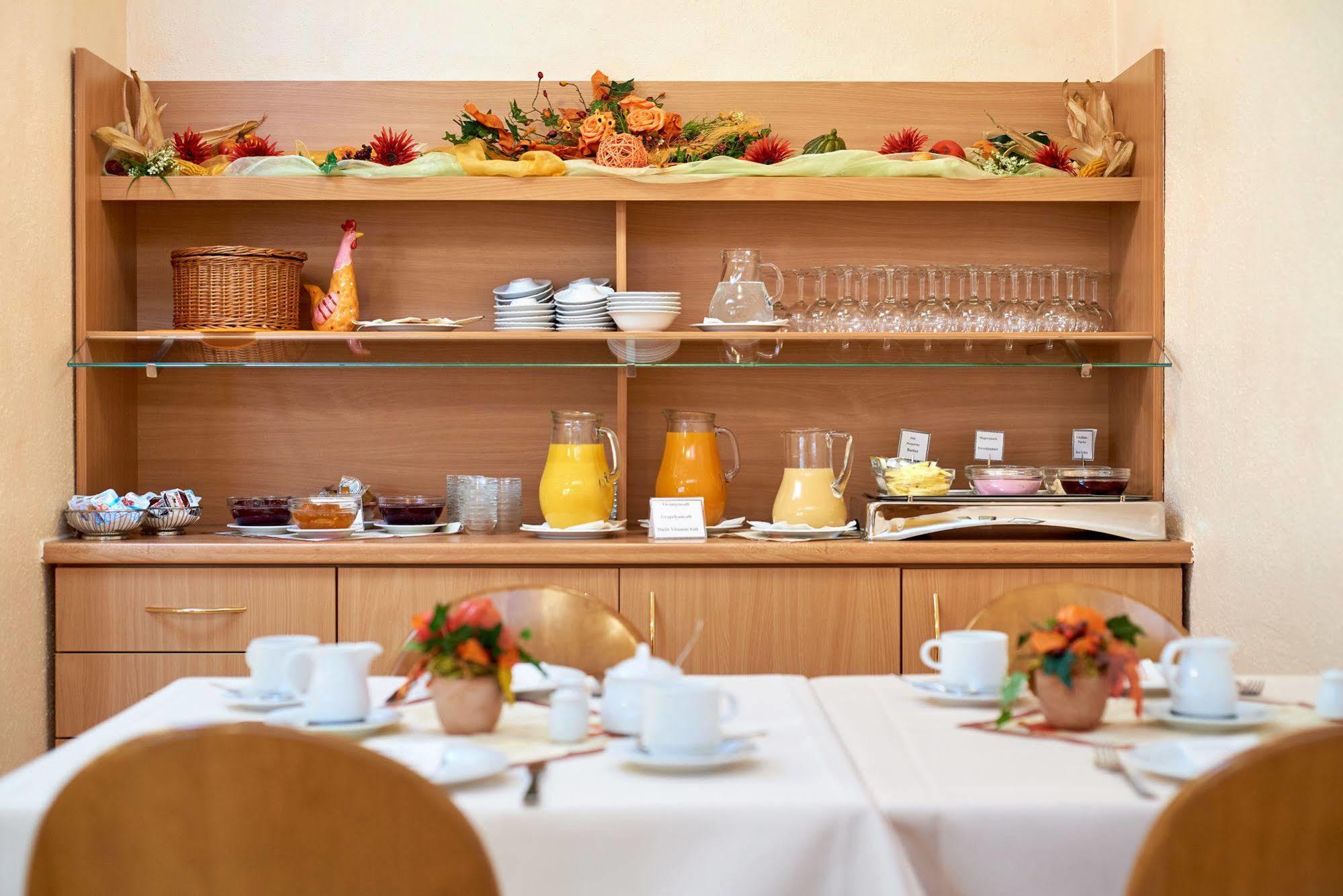 Apparthotel Minerva Diana Octavia Bad Gögging Buitenkant foto
